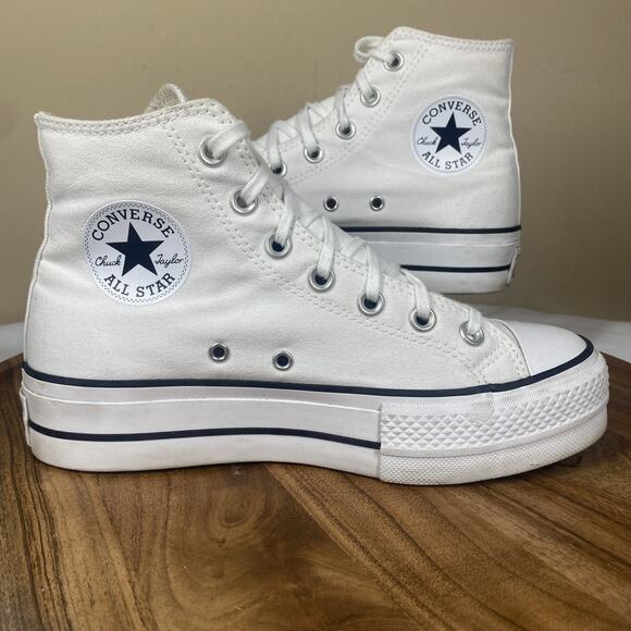 Converse Shoes - Converse Chuck Taylor AllStar Lift Womens White Size 7.5 HighTop Platform Shoes